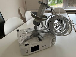 Epson projektor med ophæng