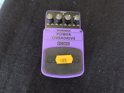 Guitarpedal - Power overdrive PO300 - BEHRINGER