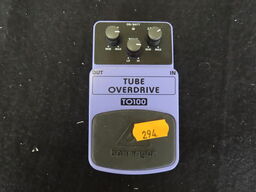 Guitarpedal - Tube overdrive TO100 - BEHRINGER