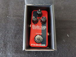 Guitarpedal - Sub'n'up mini octaver - TC ELECTRONIC