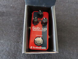 Guitarpedal - Sub'n'up mini octaver - TC ELECTRONIC
