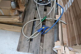 Trykluftpistol samt tromle