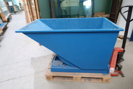 Vippecontainer med indhold