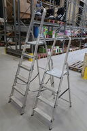 2 stk. Alu trappestiger 4 trin & 6 trin 