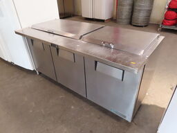 Kølebord med toplåger