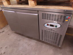 Kølebord med 2 låger