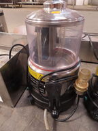 Dispenser til varm chokolade