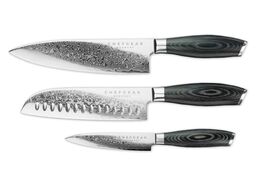 Køkkenknivsæt udført i 67 lags Damaskus stål. 