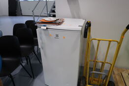 Køleskab ELECTROLUX ERF 1904F0W