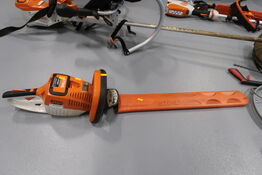 Akku hækkeklipper STIHL HSA 86 med batteri