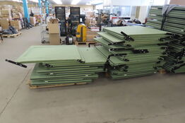 2 stk. paller med akkustikvægge / rumdelere 