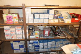 Kæmpe parti søm, skruer m.m. - tøm 2 fag