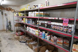 4 fag med spraymaling & diverse maler produkter 