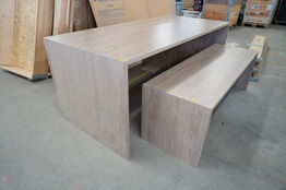 Bord-bænkesæt i laminat