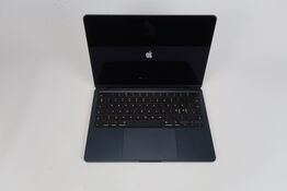 Apple MacBook Air M2 2022