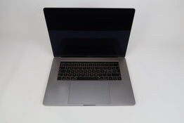 Apple MacBook Pro i9 15,6"
