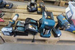 2 stk. Akku-værktøj samt kaffemaskine MAKTIA