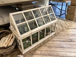 Montra m. Planter