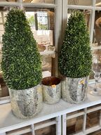 3 potter m. Planter