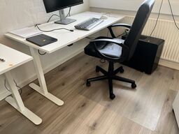 Hæve/sænke bord inkl. Stol JYSK 160x80