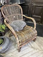 Kurvestol m. Pude inkl. Lampe