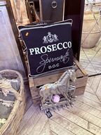 Div. Puder og knagerækker