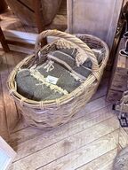 Kurv m. Div. Tæpper 130x180 cm