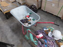 Trillebør med indhold