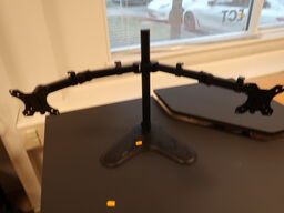 Dobbelt skærmbeslag LOGILINK