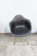 Stol VITRA EAMES