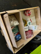 Indholdet på pallen