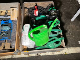 Indholdet på pallen