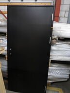 12+1 stk. Sorte ARKAS udhus dører i karm (se beskrivelse)