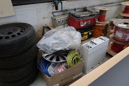 Div. Kabler, varelager samt værktøjstasker