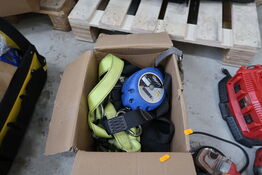 Palle med faldsikringsudstyr KARBOR m.fl.