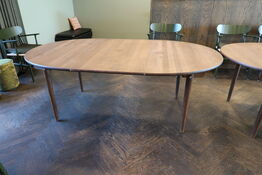 Spisebord HANS J. WEGNER CH337