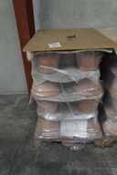 Palle med diverse potter