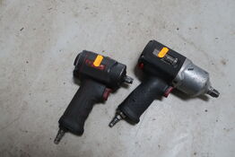 2 stk. luftslagnøgler