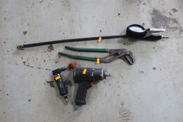 Slagnøgle, vandpumpetang m.v. 