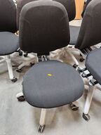 To kontorstole RH Mereo 200