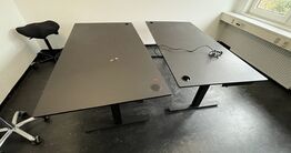 To hæve/sænkeborde. 