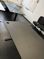 To hæve/sænkeborde. 