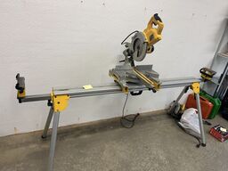 DEWALT Kap/Geringssav DWS778 med arbejdsstation