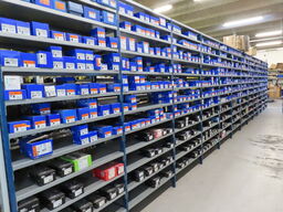 12 fag med bremsedele