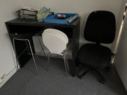 Div. Stole og højbord