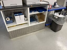 Pakke bord og rullebord m. indhold