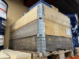 Palle ramme med lagerinventar