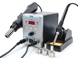 Loddestation med loddekolbe og varmluft.