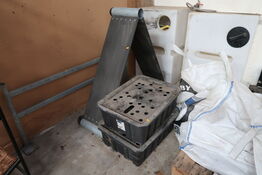 Ramme 2 stk. plastikkasser