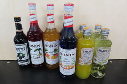 Blandet cocktailsirup